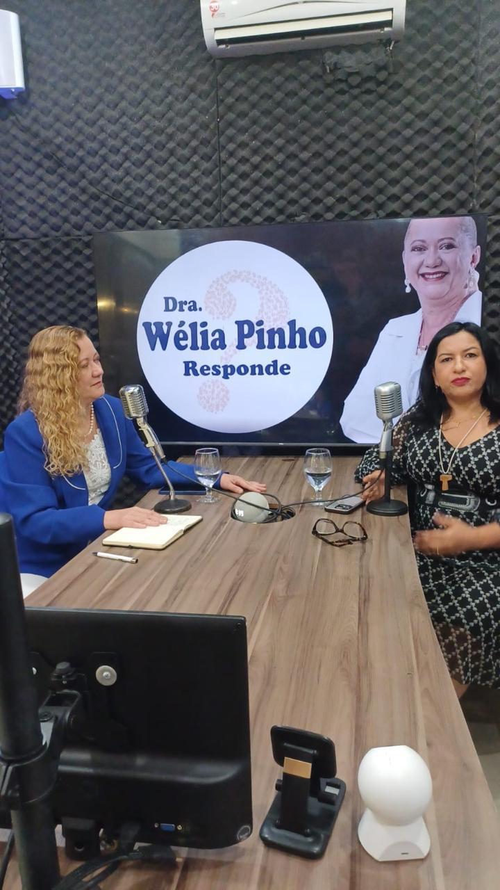 Dra. Ana Karla participando de entrevista sobre saúde